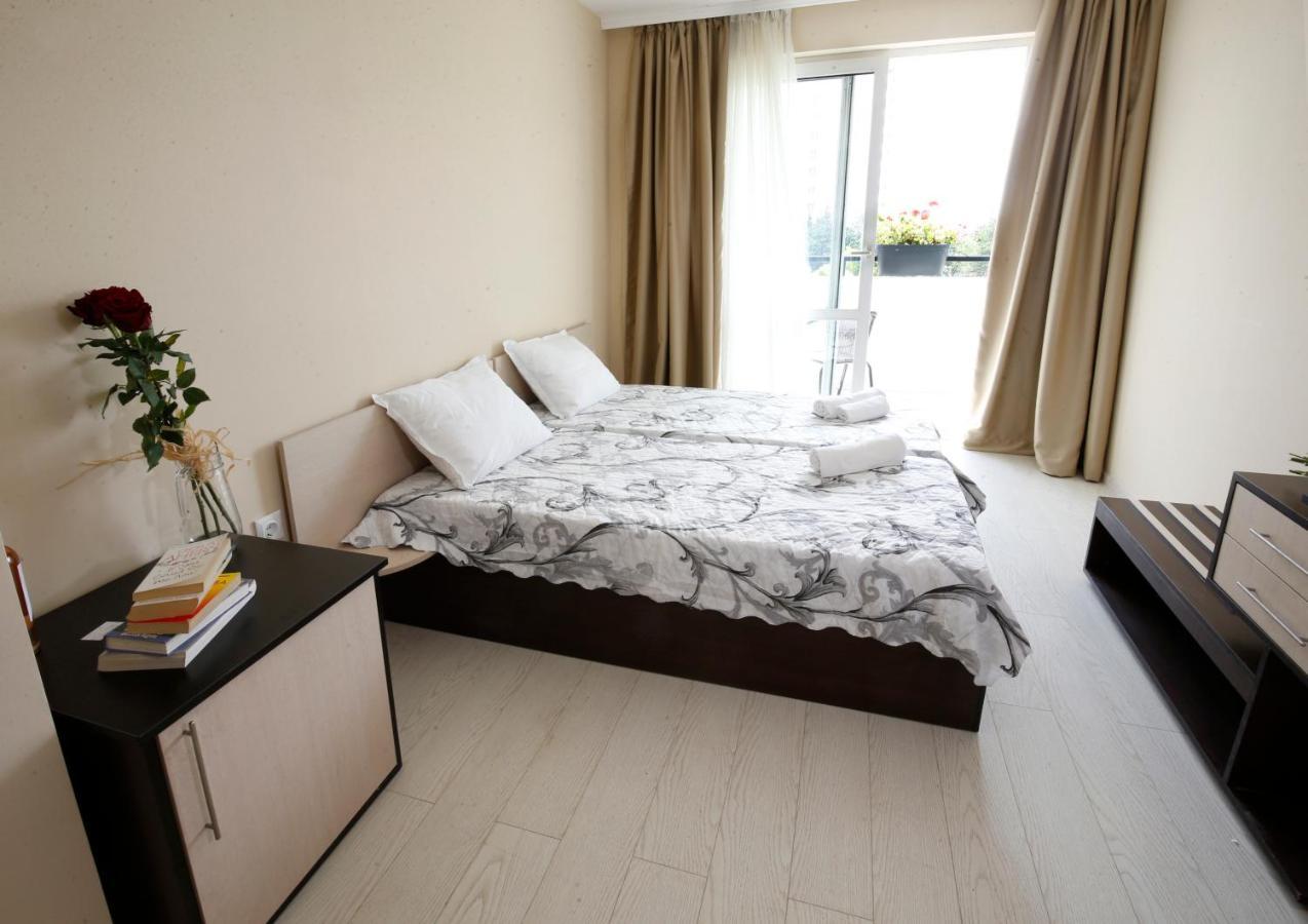 Stayinn Rainbow Houses Beachfront By Asteri Hotels Sluneční pobřeží Exteriér fotografie