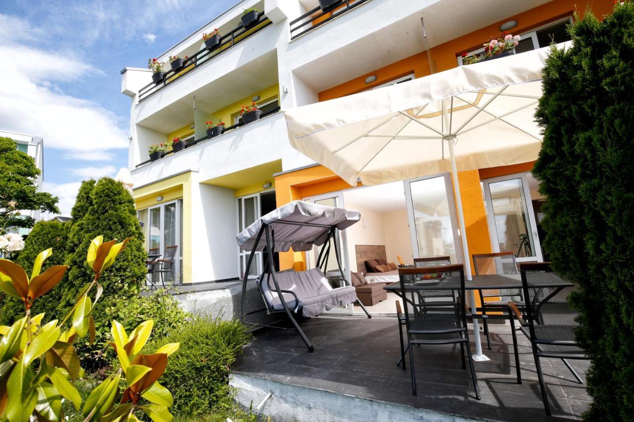 Stayinn Rainbow Houses Beachfront By Asteri Hotels Sluneční pobřeží Exteriér fotografie