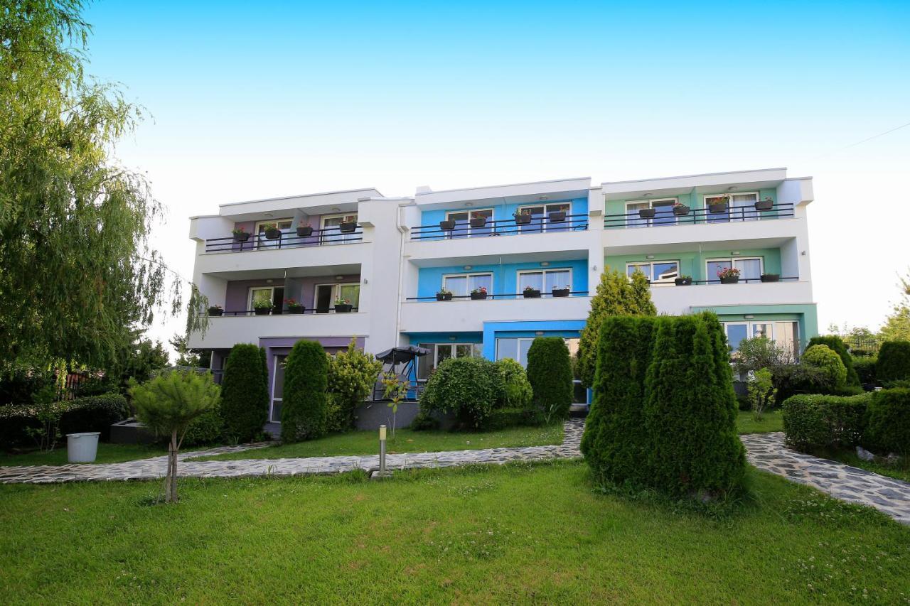 Stayinn Rainbow Houses Beachfront By Asteri Hotels Sluneční pobřeží Exteriér fotografie