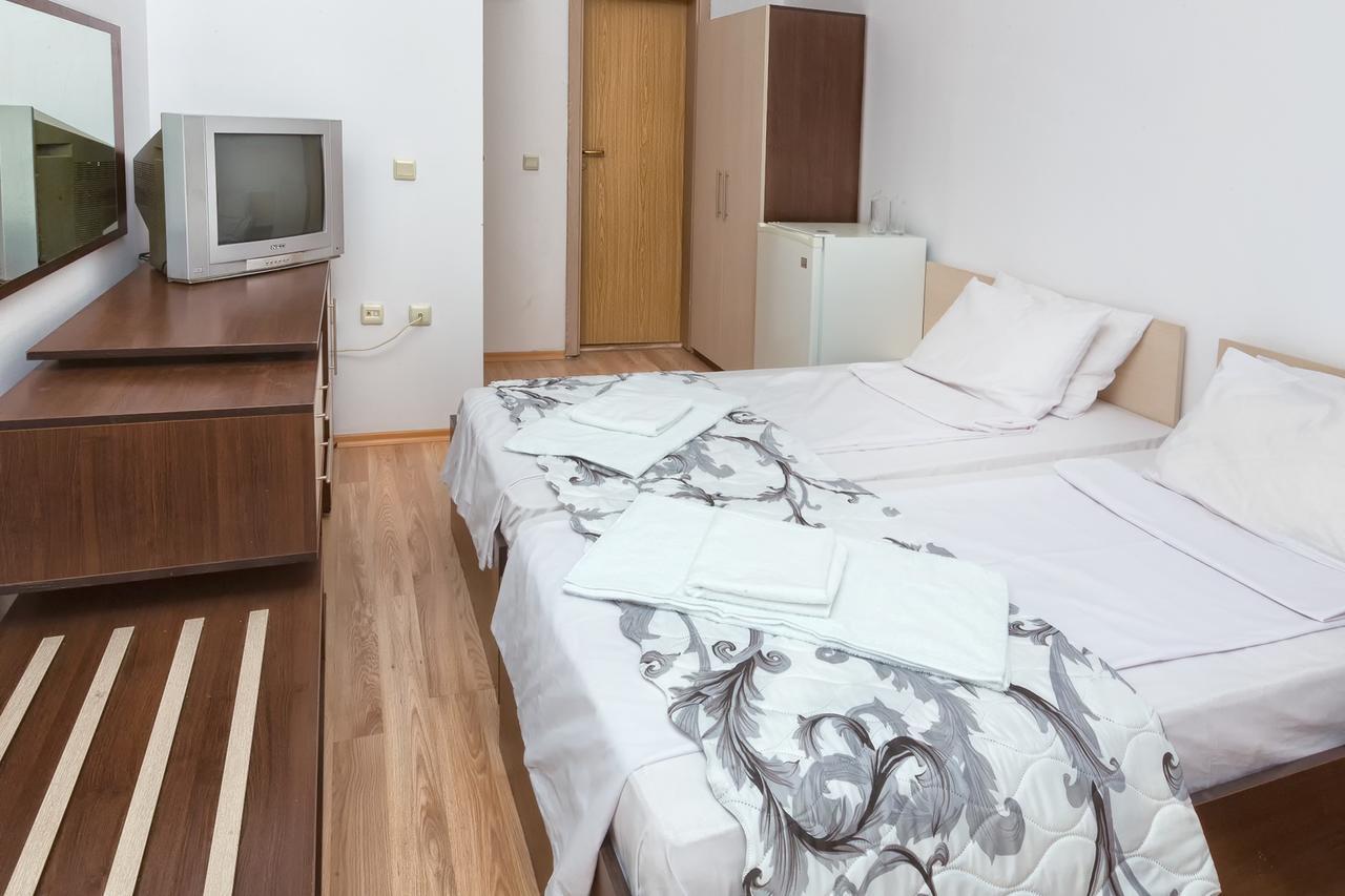 Stayinn Rainbow Houses Beachfront By Asteri Hotels Sluneční pobřeží Exteriér fotografie