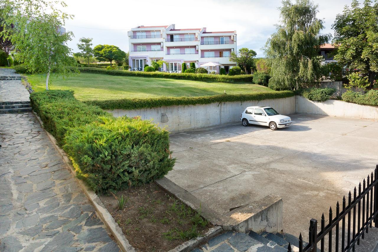 Stayinn Rainbow Houses Beachfront By Asteri Hotels Sluneční pobřeží Exteriér fotografie