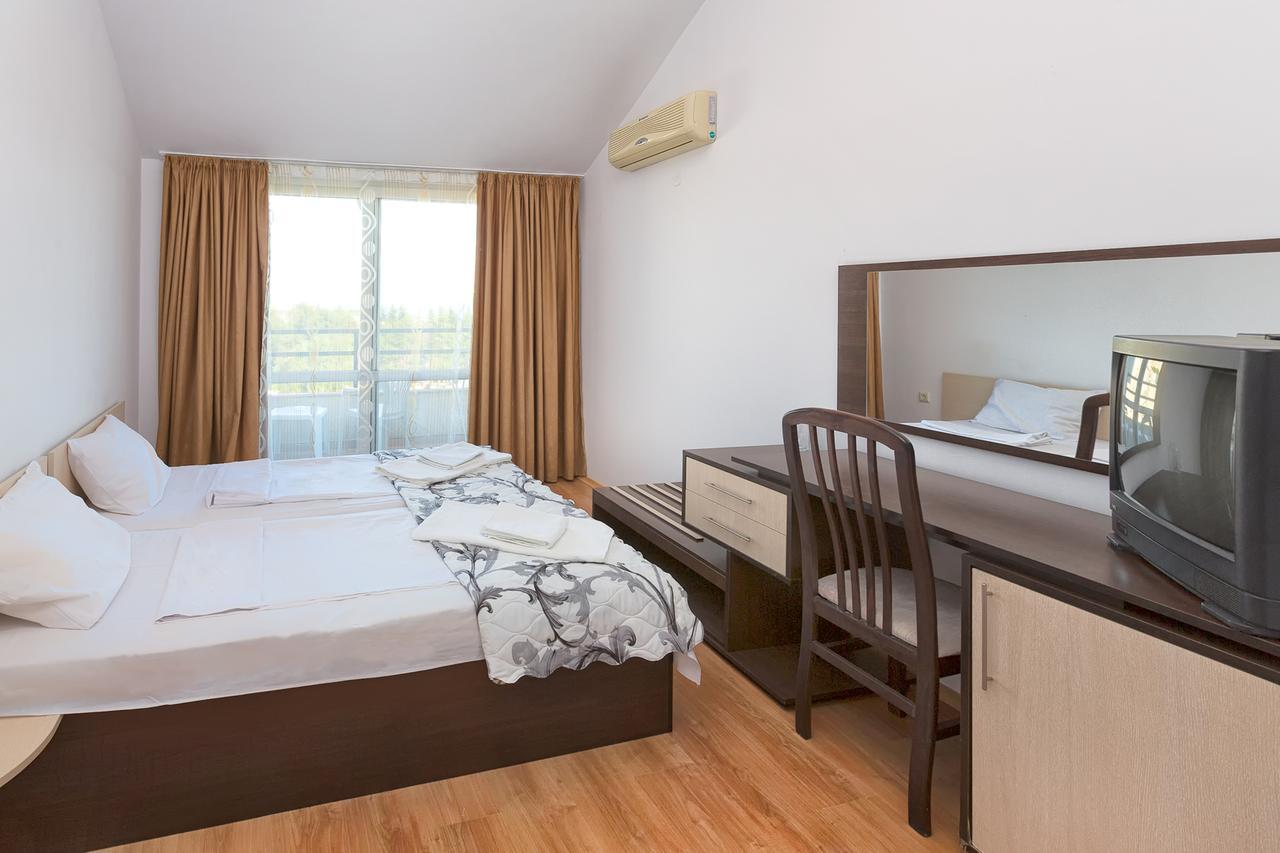 Stayinn Rainbow Houses Beachfront By Asteri Hotels Sluneční pobřeží Exteriér fotografie