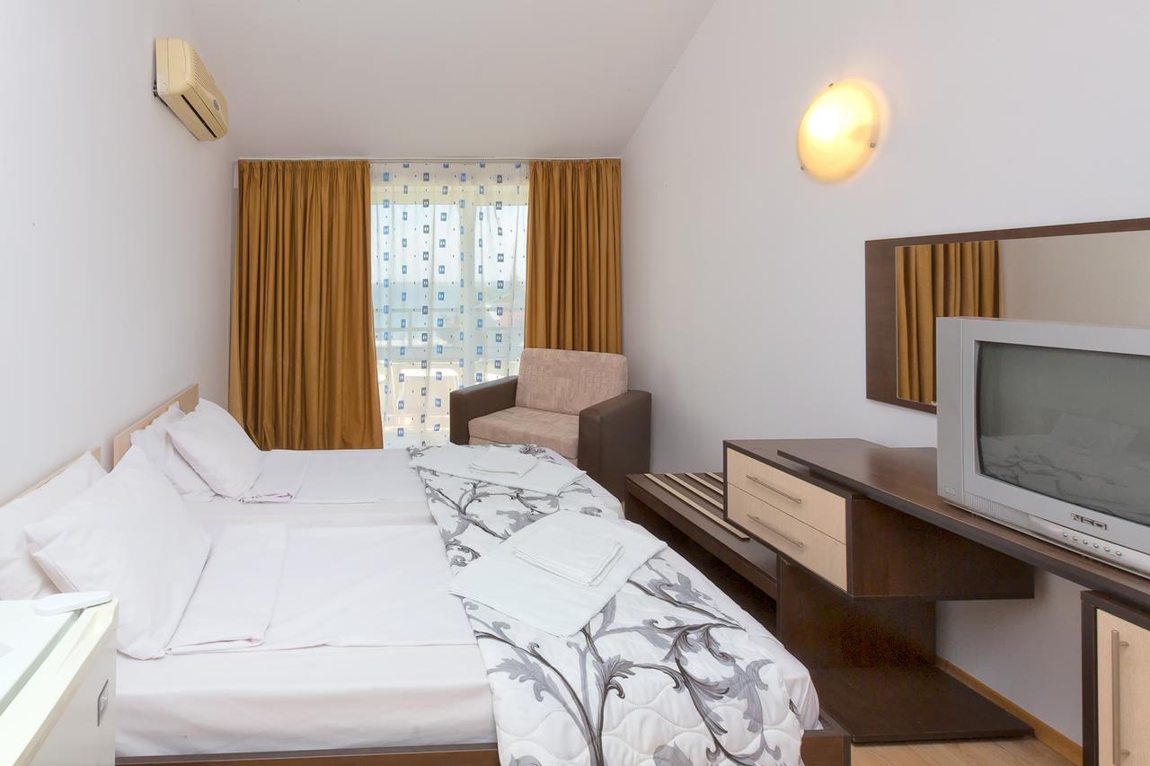 Stayinn Rainbow Houses Beachfront By Asteri Hotels Sluneční pobřeží Exteriér fotografie