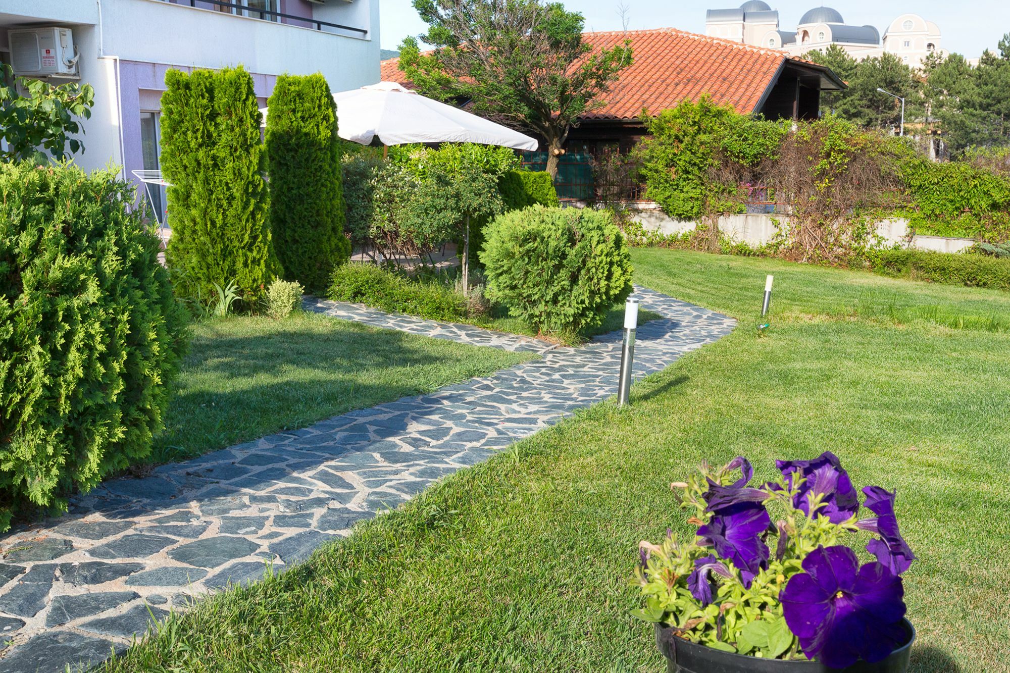 Stayinn Rainbow Houses Beachfront By Asteri Hotels Sluneční pobřeží Exteriér fotografie
